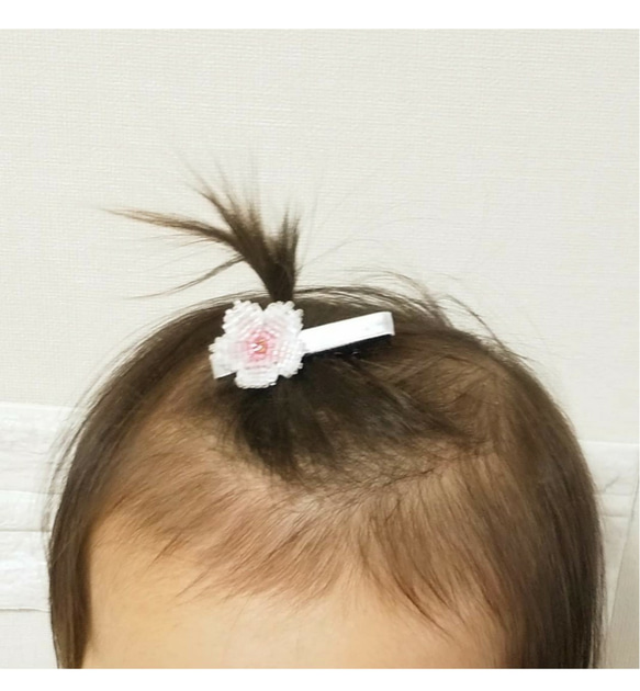 本物の桜と同じぐらいの大きさヘアピン 3枚目の画像