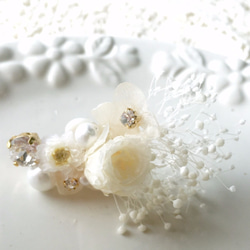 紫陽花ローズ＆かすみ草bijou ear cuff 2枚目の画像