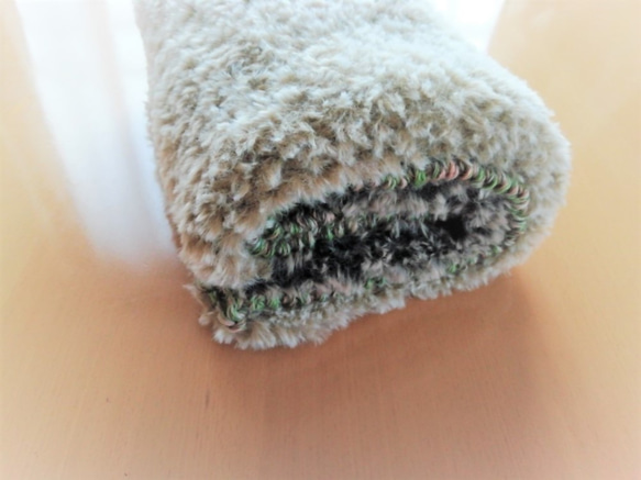 新作　ふわふわ手編みのスヌード（グリーン）（一点限定） 7枚目の画像