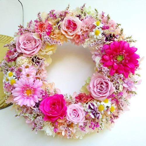 ピンク♡ガーベラと薔薇のナチュラルアンティーク調リース