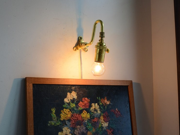 アンティークデザイン照明 真鍮ウォールランプ ブラケットライト ピクチャーライト 2枚目の画像