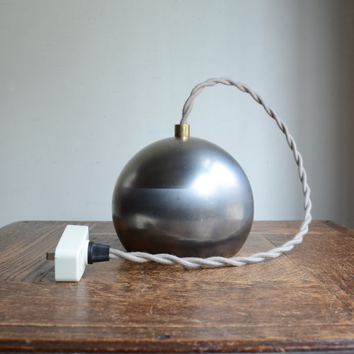 スチール丸形シェード ペンダントランプ 吊り下げライト