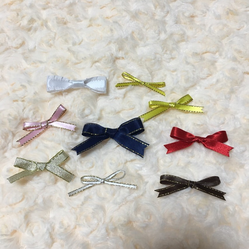 ファミリア風❣️ヌビ生地トートバッグ・刺繍/生成り・3匹のくまさんランチタイム ファミリアクマ刺繍トートバッグ - メルカリ