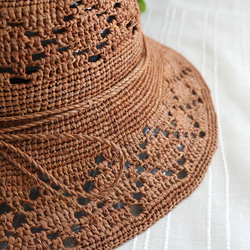 細かい編み物 透かし編み模様の麦わら帽子[h018] 3枚目の画像