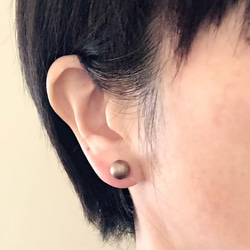 コットンパール・イヤリング（ゴールド、ブロンズ） 4枚目の画像