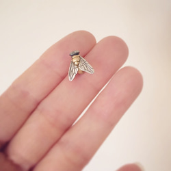 金ハエバッジ 4枚目の画像