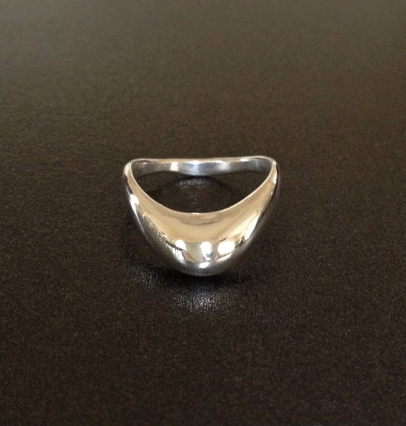 雫のリング 1枚目の画像