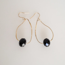 【K14gf】オニキス・ワイヤーピアス 3枚目の画像