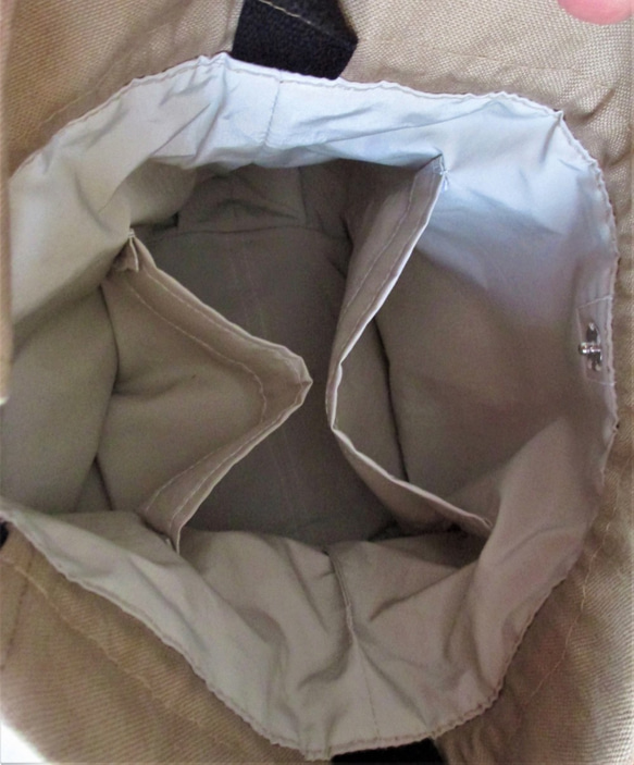 新・帆布の巾着型斜め掛けショルダーバッグ（キャメル）「送料無料」 5枚目の画像