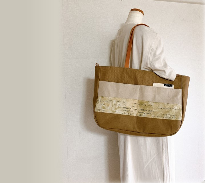 送料無料♡ポケットインポケット●帆布ショルダートート●ファスナー付き・Ａ４