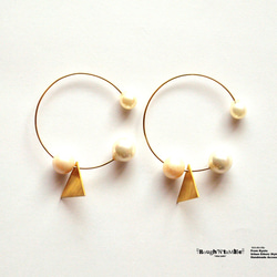 Triangle&3ball pierce white 第1張的照片