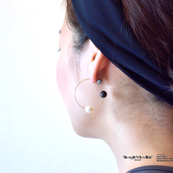 Triangle&3ball pierce black 第4張的照片