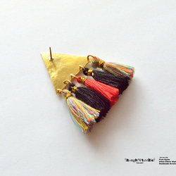 Big triangle fringe pierce red（片耳販売） 3枚目の画像