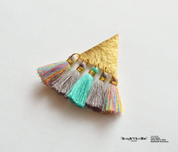 Big triangle fringe pierce blue（片耳販売） 2枚目の画像