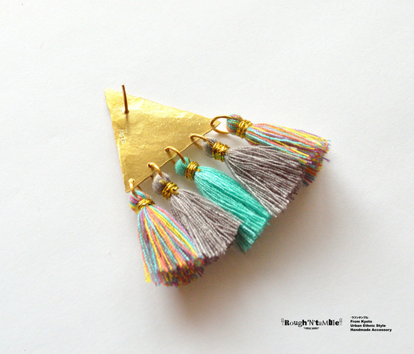 Big triangle fringe pierce blue（片耳販売） 3枚目の画像