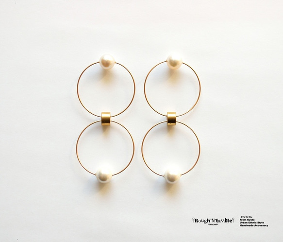 Akoya pearl W ring pierce white 第1張的照片