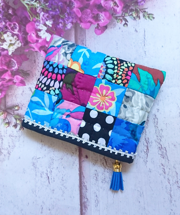 Kaffe Fassett＊ケイフファセットのフラットポーチ＊パッチ