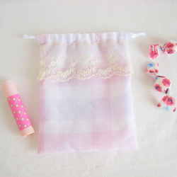 かわいい白うさぎのミニ巾着袋（ピンク・パープルチェック柄） 3枚目の画像