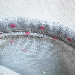 かわいいうさぎのミニ巾着袋（グレー地ピンクのハート柄） 4枚目の画像