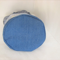 かわいいパッチワーク柄のバケツ型ミニトートバッグ（ブルー） 4枚目の画像