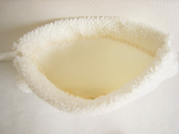 可愛い白くまミニ巾着（白タオル） 4枚目の画像