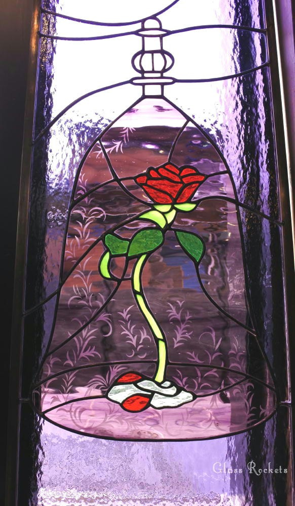 美女と野獣 モチーフの薔薇 ステンドグラスパネル 窓 ドア 壁 用 オーダー 7枚目の画像