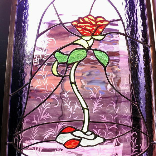 美女と野獣 モチーフの薔薇 ステンドグラスパネル 窓 ドア 壁 用