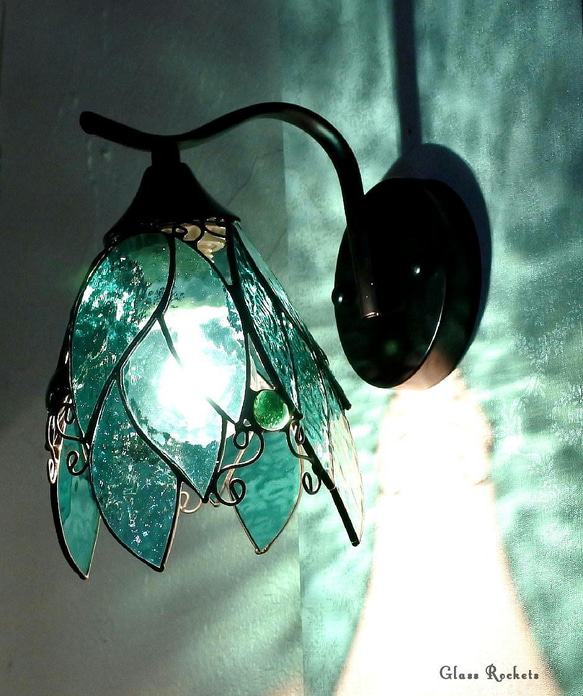 天使の エメラルドらんぷ ステンドグラス ブラケットライト ランプ 照明 1枚目の画像