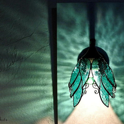 天使の エメラルドらんぷ ステンドグラス ブラケットライト ランプ 照明 3枚目の画像