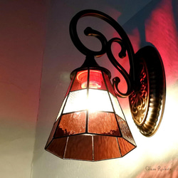 送料無料 １点物 レディッシュ ステンドグラス 壁 ブラケットライト ランプ 照明 4枚目の画像