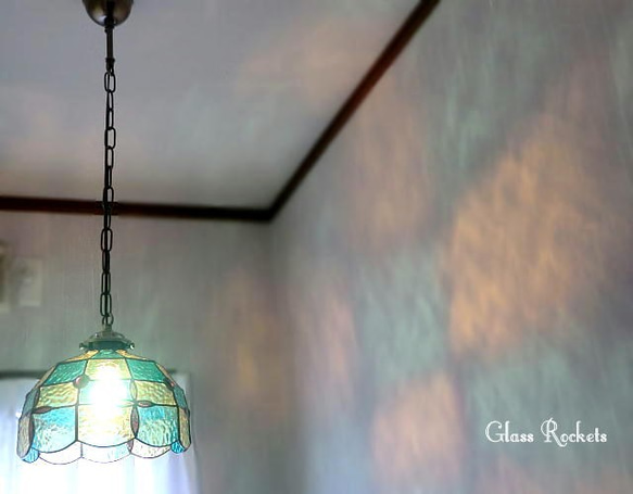 フラワークロス レトロ ステンドグラス ランプ 照明 ペンダント フラワークロス ペンダント M2046588040(15578円)