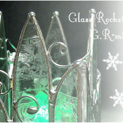 雪城堡燭台彩色玻璃 第3張的照片