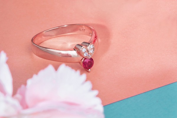 18Kローズゴールド - ラブトレジャーレッドリング