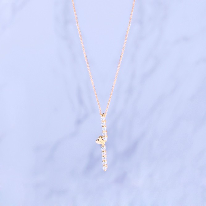 18Kゴールドスターダイヤモンドペンダント