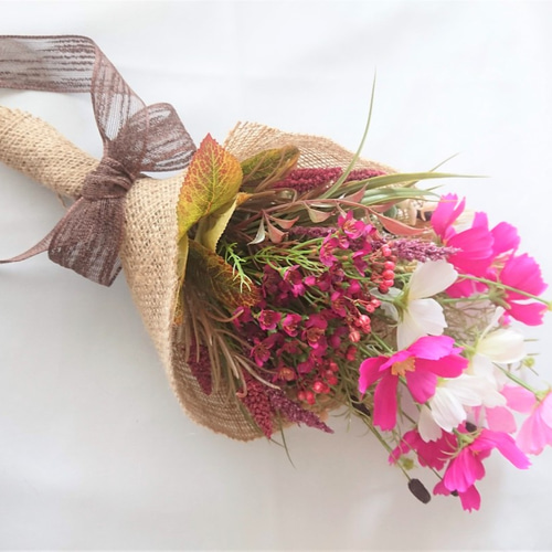 高級造花の花束　記念日　結婚祝い　インテリアミニブーケ　レッド 高級造花の花束 記念日 結婚祝い インテリアミニブーケ レッド 高級