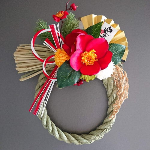 しめ縄リース　赤椿　白マム　扇　水引 しめ縄リース赤椿白マム扇水引