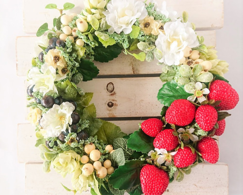 商品名【春瑠】ゆきこ♥ストロベリーとベリーのフラワーリース 春リース 商品名【春瑠】ゆきこ♥ストロベリーとベリーのフラワーリース 春