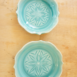 蒼釉輪花豆皿（小） 2枚目の画像