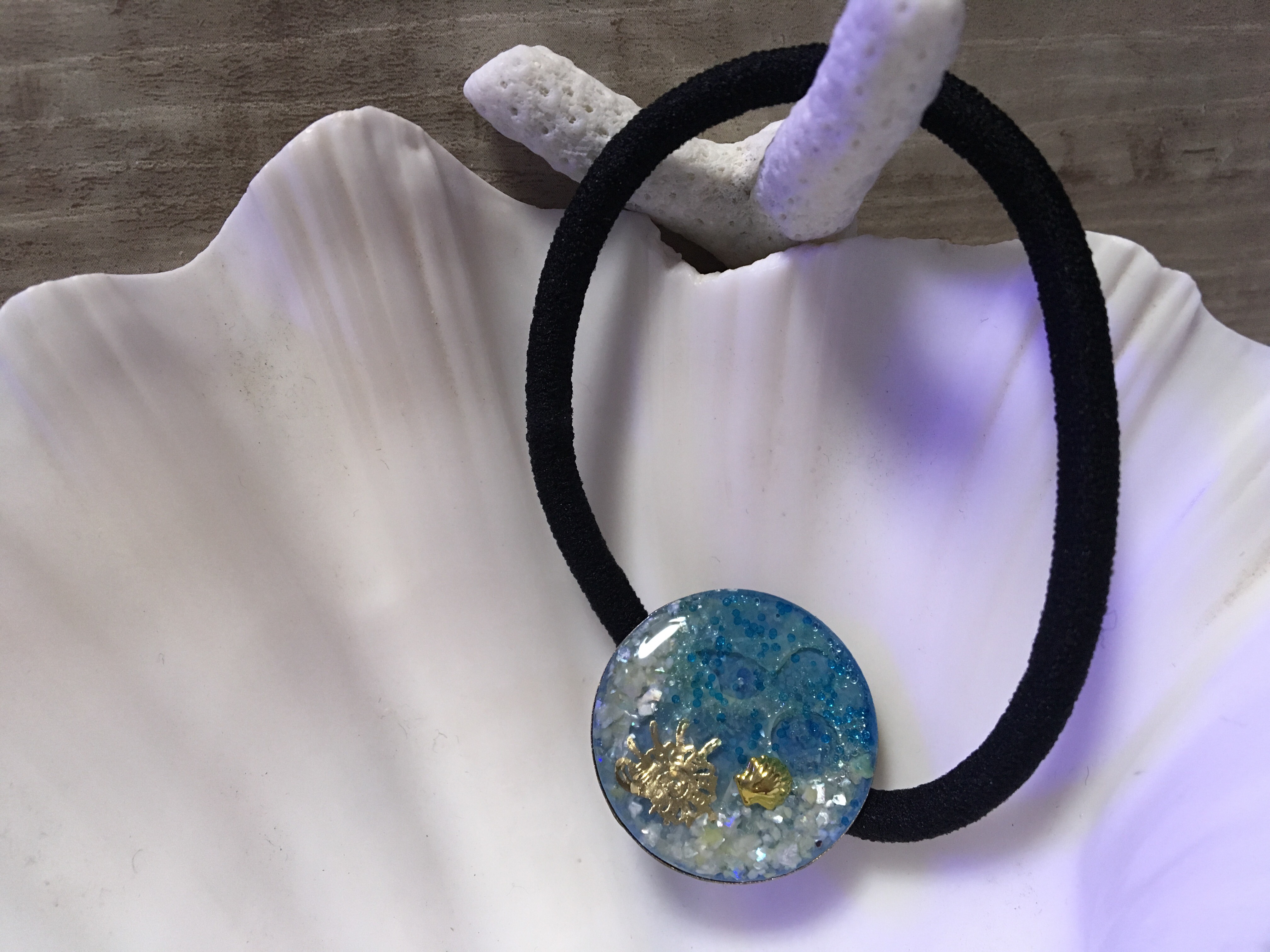 kirara*73 海の砂 白イルカ バブルリング レジン ヘアゴム