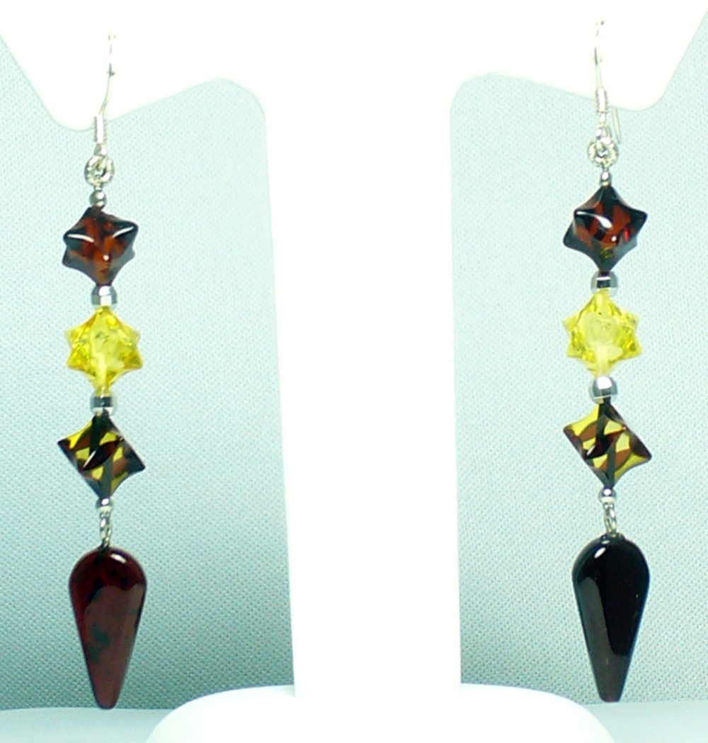 シルバー&琥珀ピアス、ヤジリモチーフ：YHGC026073