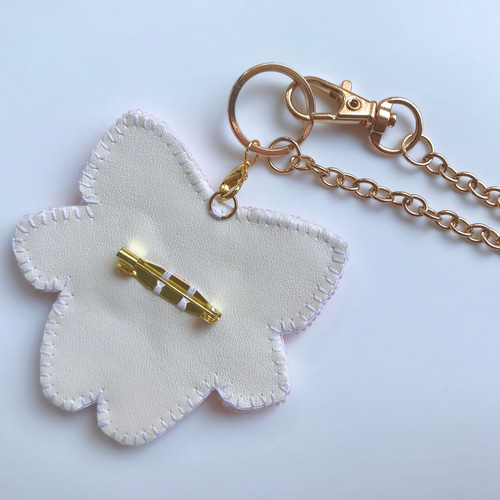 トウシューズのビーズ刺繍ブローチ/バッグチャーム(ピンク) ブローチ