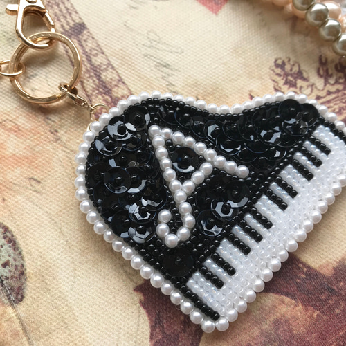 レッスンバッグ♡鍵盤ハーモニカ♡リバティ柄♡名入れ・イニシャル刺繍可♡ 楽天市場】【名入れ刺繍】 ピアニカケース 鍵盤ハーモニカケース