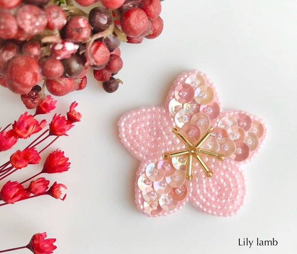 ★ハンドメイド ビーズ刺繍ブローチ ピモ様ご確認用★ 青富士Z*ビーズ刺繍ブローチ ブローチ pinco 通販 17033131｜Creema