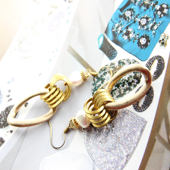 絕色黃銅系列- 淡水珍珠與黃銅 溫潤耳飾AG FASHION 第2張的照片