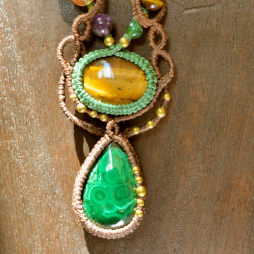 マラカイト＆タイガーアイ マクラメネックレス ネックレス・ペンダント