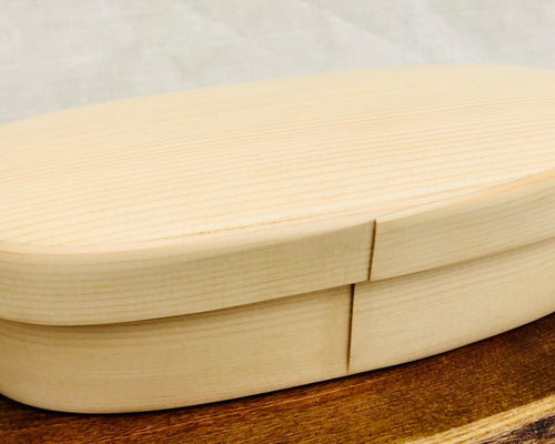 女子力アップ かわいい曲げわっぱのお弁当箱 (楕円 中) [シンプル•軽量