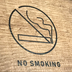 禁煙 NO SMOKING ピクトグラム　カッティングシート ステッカー　切文字　マットブラック　禁煙グッズ 2枚目の画像