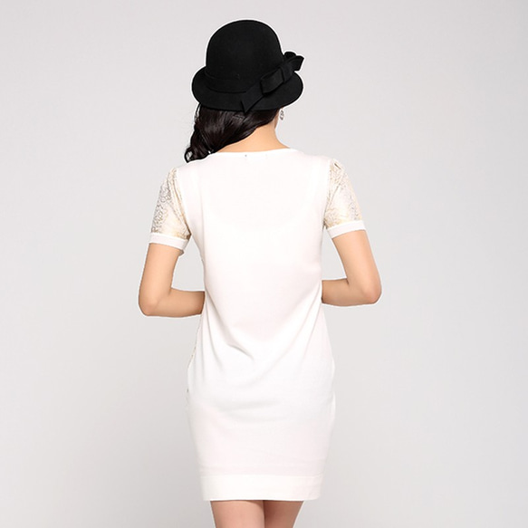 RO-98-1女士針织白色印花訂珠短袖修身贴身连衣裙洋装 第4張的照片