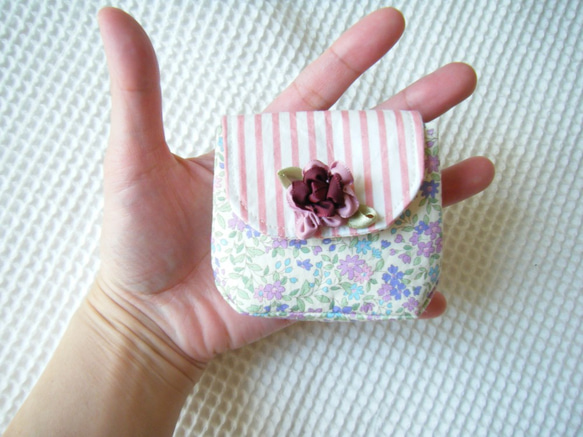 紫花柄×ピンクストライプ　ミニミニポーチ 4枚目の画像