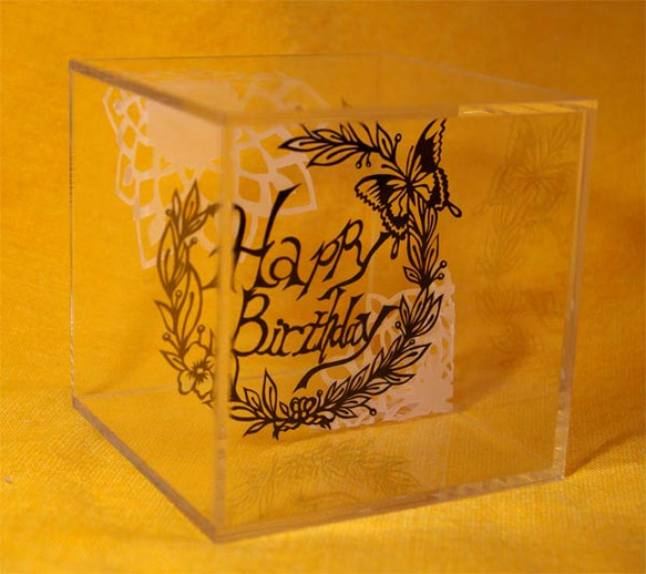 切り絵箱 "Happy Birthday" 2枚目の画像